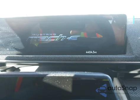 2025 Ford Mustang Mach-E Premium from USA, damaged, VIN 3FMTK3R41SMA26214